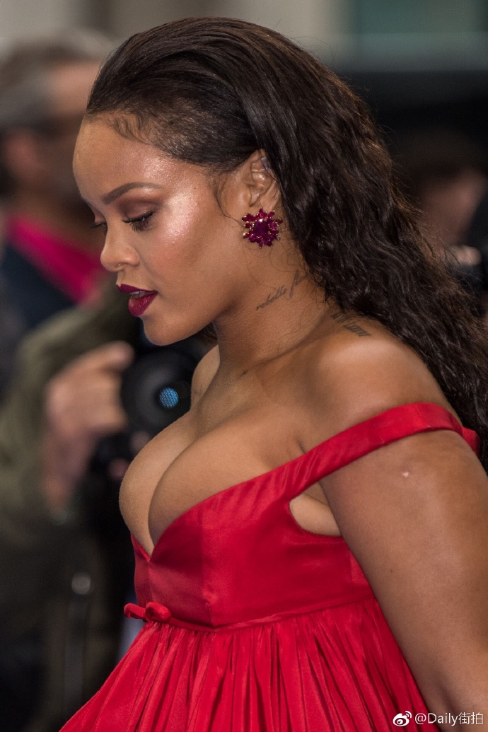 欧美明星蕾哈娜Rihanna出席《星际特工千星之城》