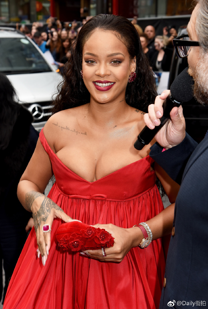 欧美明星蕾哈娜Rihanna出席《星际特工千星之城》