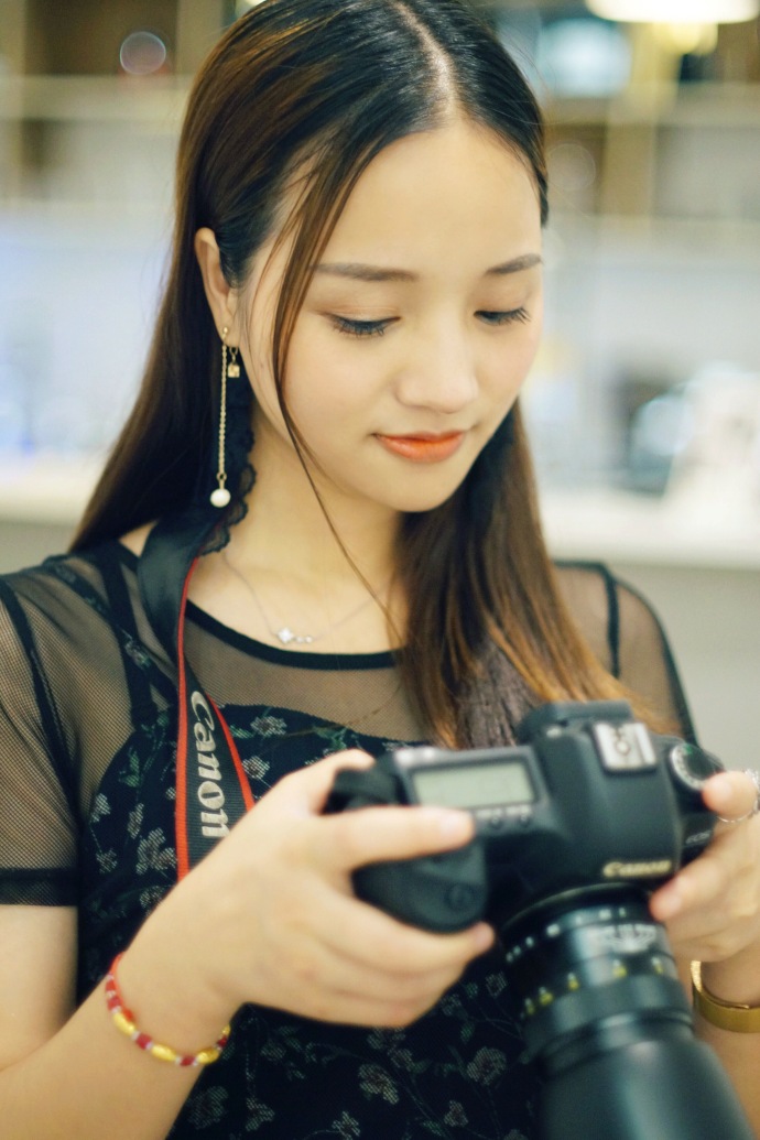 校园美女雅婷文艺写真