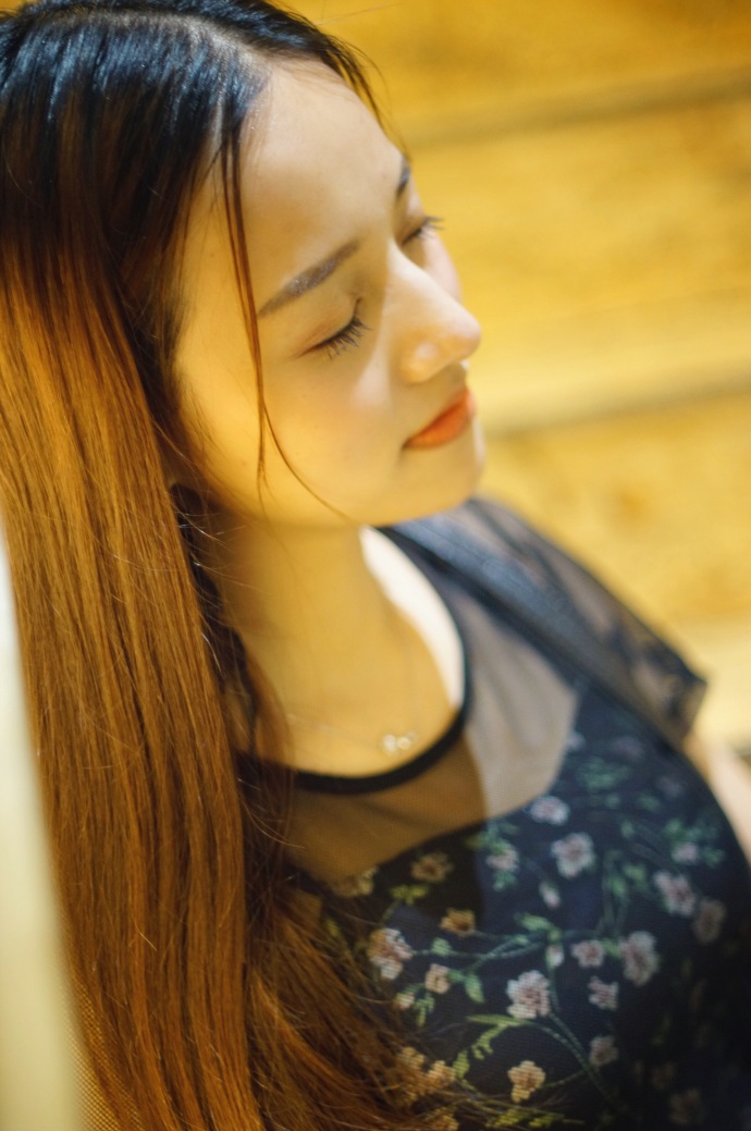 校园美女雅婷文艺写真