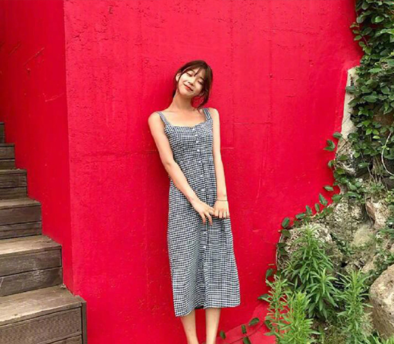 网络美女搭配参考夏日甜美度假风穿搭技巧