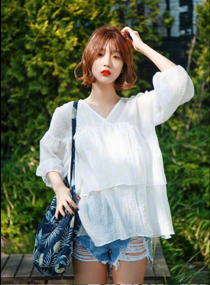 网络美女搭配参考夏日甜美度假风穿搭技巧