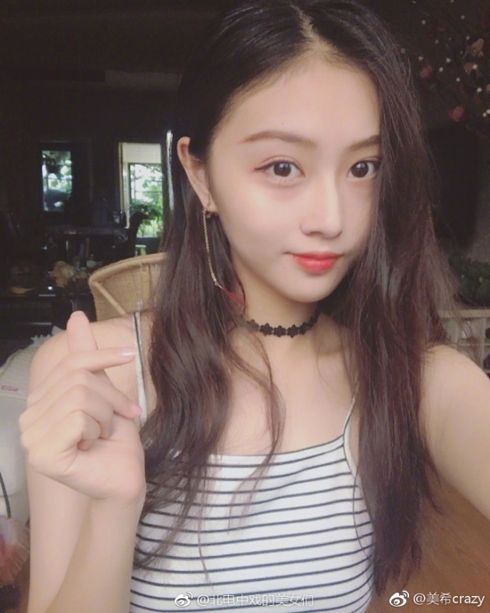 北京市国际艺术学校2018艺考生美希crazy自拍照图