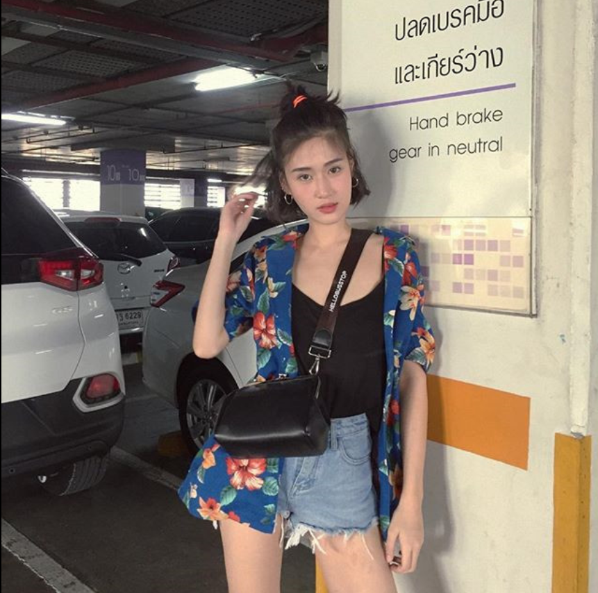 泰国女孩gracebuchita穿搭简单又时髦的穿衣搭配技
