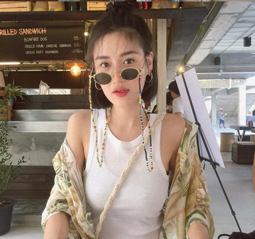 泰国女孩gracebuchita穿搭简单又时髦的穿衣搭配技