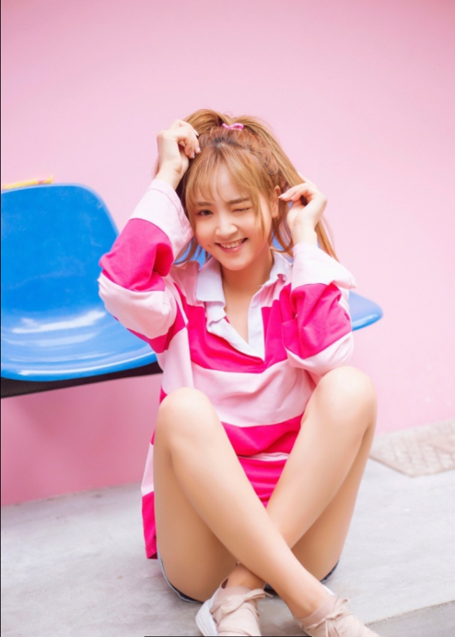 很高兴遇见你Pink girlLikeGirls-窦鹤鑫清纯美女图片