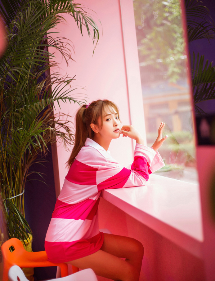 很高兴遇见你Pink girlLikeGirls-窦鹤鑫清纯美女图片