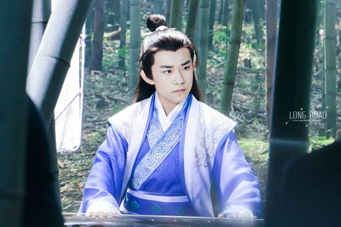 tfboys小鲜肉明星帅哥易烊千玺古装图片陌上少年