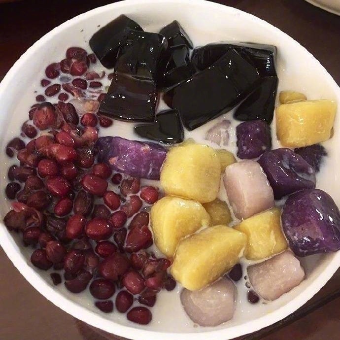 下午茶甜品芋圆仙草冻图片