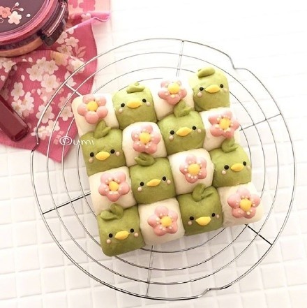 美食图片:可爱3D小面包图片