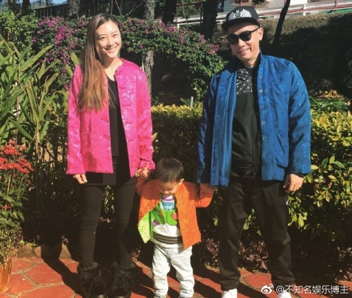 明星夫妻陈小春应采儿爱情的模样大概就是如此