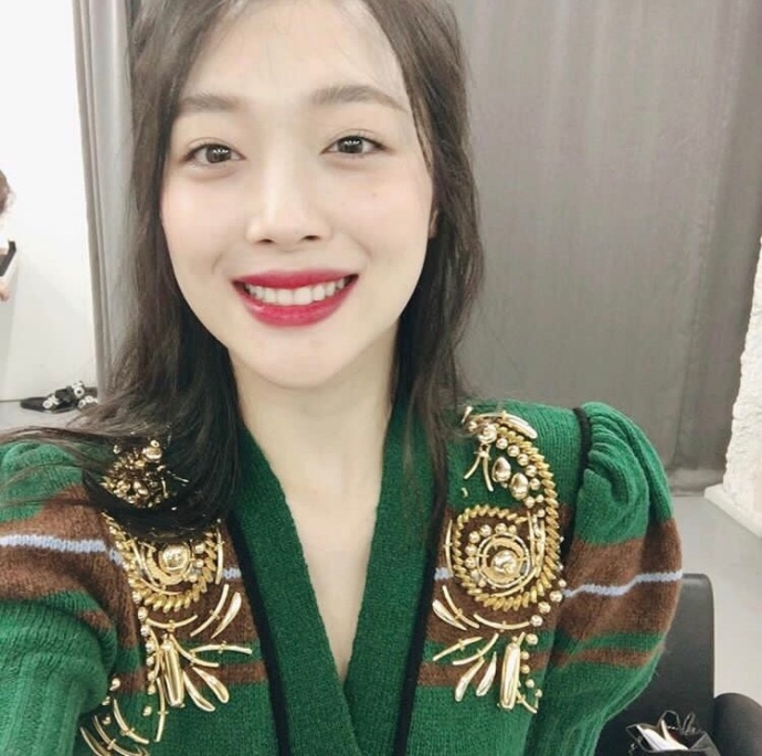 韩国美女明星雪梨自拍照美女就是任性