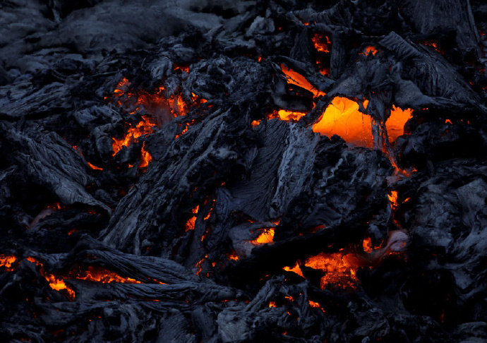 夏威夷火山用无人机拍摄的岩浆风景图片