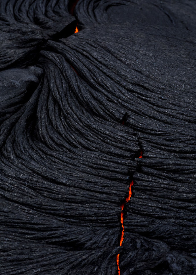 夏威夷火山用无人机拍摄的岩浆风景图片