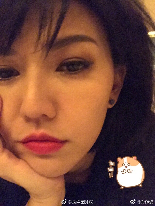 马来西亚美女明星孙燕姿自拍图片