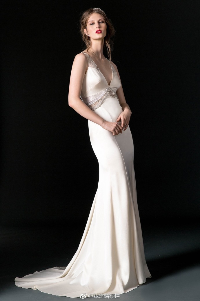 Temperley Winter2018 Collection婚纱图片