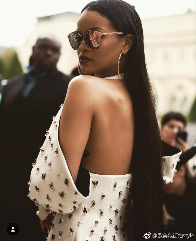 欧美美女明星蕾哈娜Rihanna日婆美得不像话图片