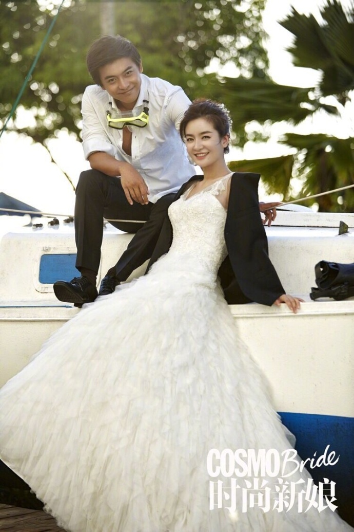 明星夫妻李佳航李晟时尚婚纱大片