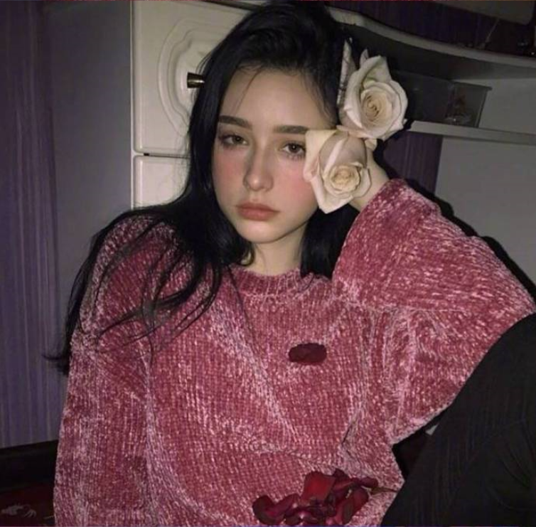 99年俄罗斯美女Dasha Taran超美生活照片