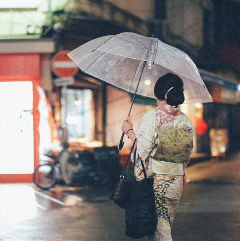 日本街头夜景风景图片