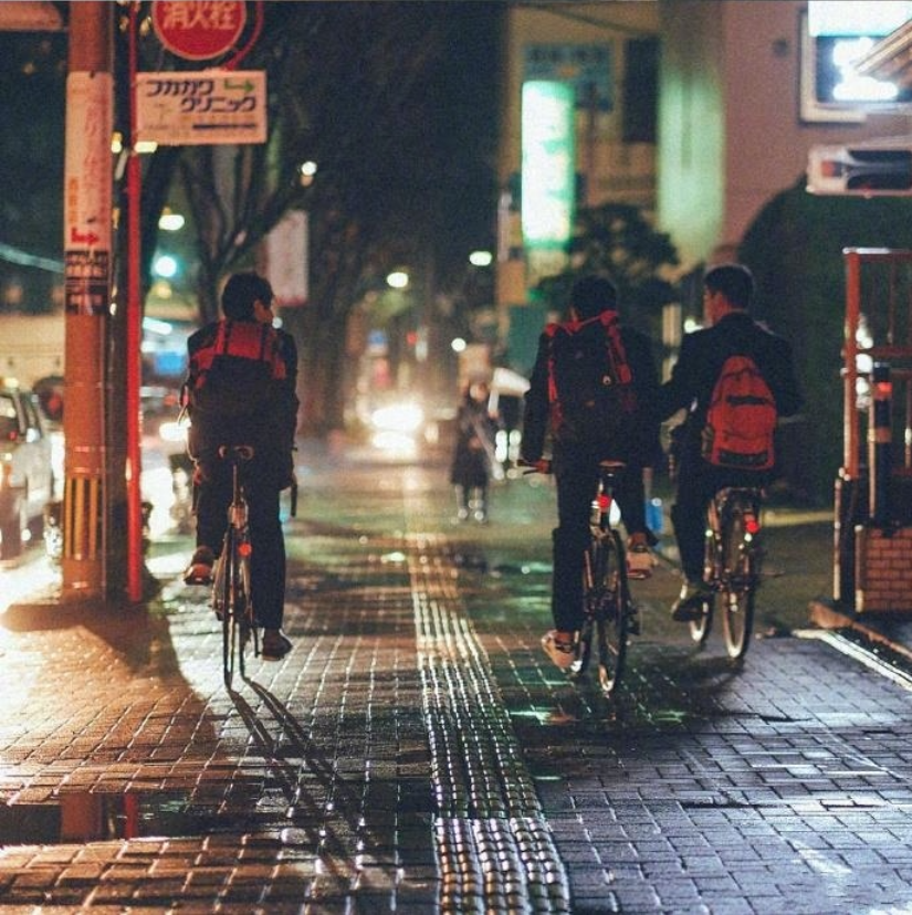 日本街头夜景风景图片