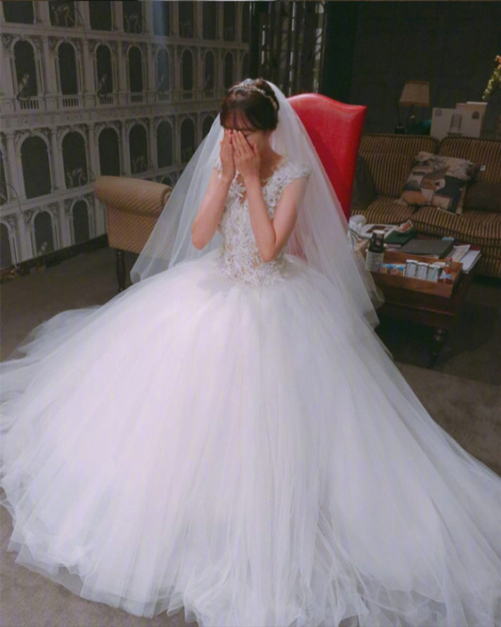 唯美婚纱图片:不可抗拒的婚纱梦