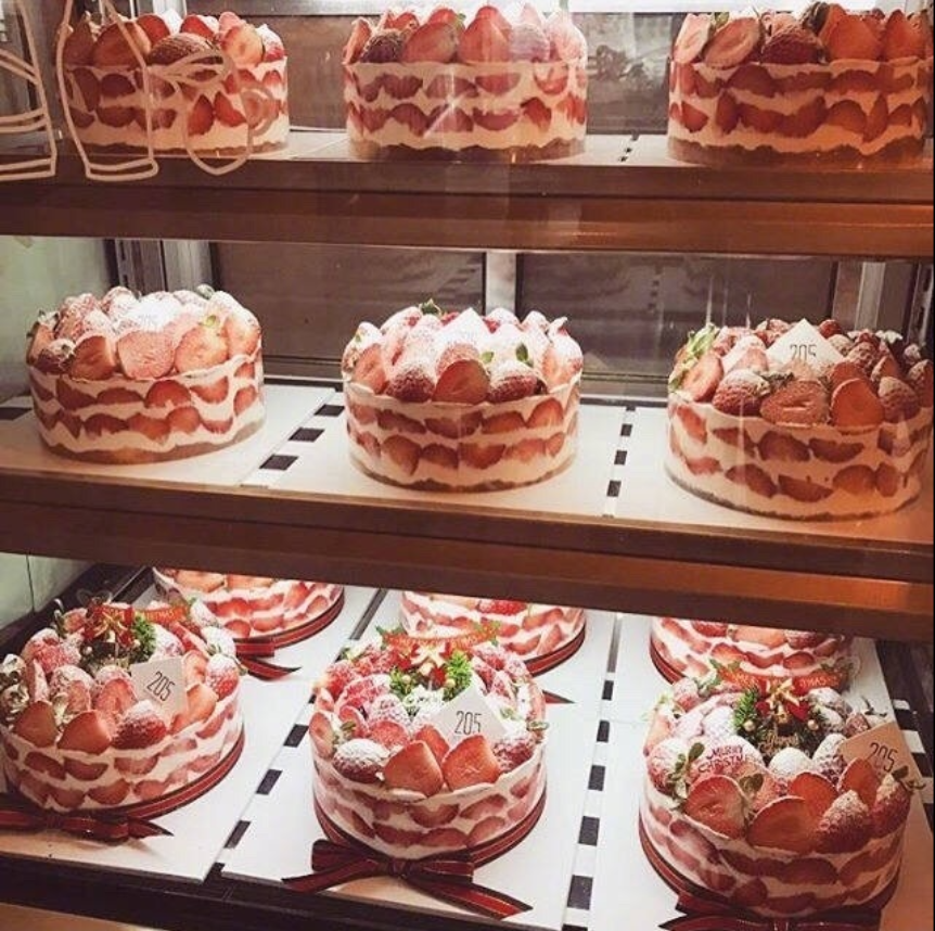 糕点图片_Strawberry Cake草莓蛋糕图片