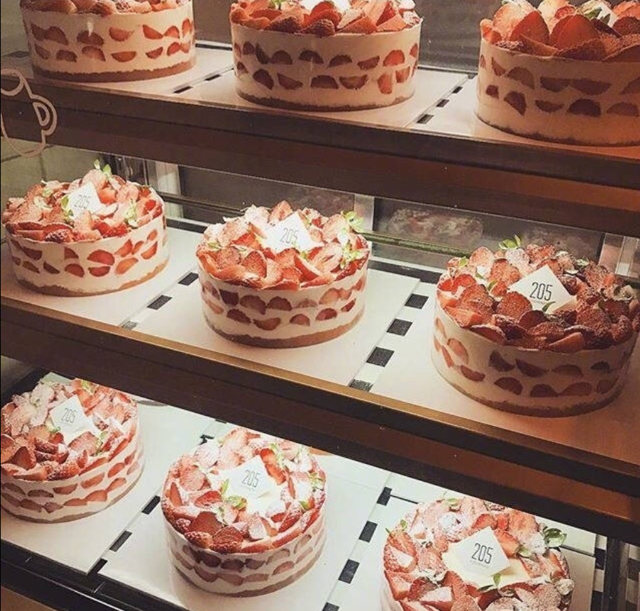 糕点图片_Strawberry Cake草莓蛋糕图片