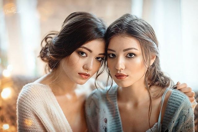 欧美美女闺蜜照私房图片