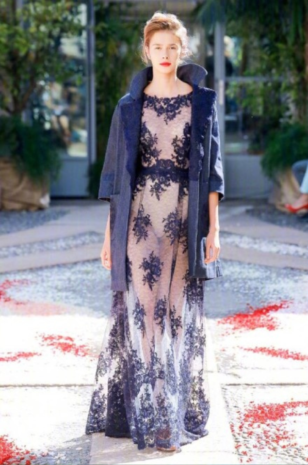 欧美美女模特演绎Luisa Beccaria Spring 2018阳光中的美