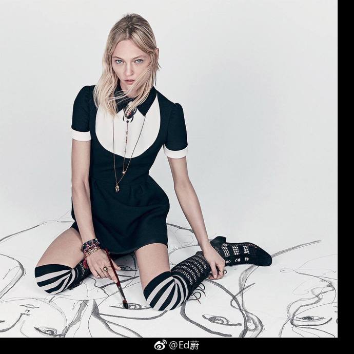 欧美美女超模兔妈Sasha Pivovarova Dior 2018春夏的广告