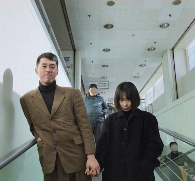 韩国小情侣的日常撒狗粮图片