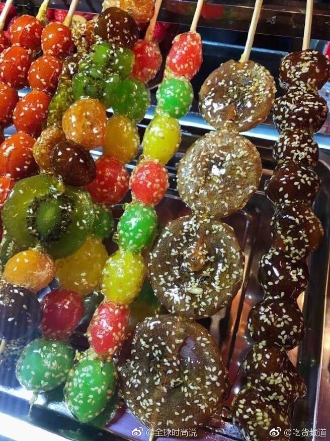 冬天里有一种小吃叫冰糖葫芦图片