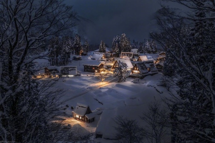 摄影师naagaoshi拍摄的一组日本冬季的雪景有点浪