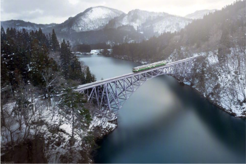 摄影师naagaoshi拍摄的一组日本冬季的雪景有点浪