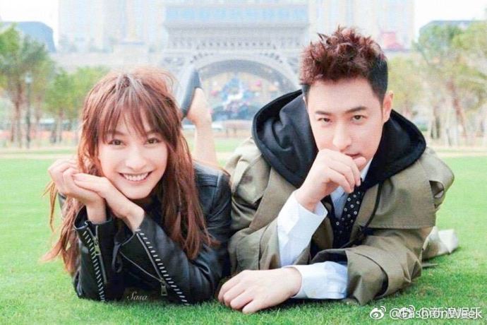 无尾熊情侣CP吴昕潘玮柏《时尚COSMO》二月刊情人