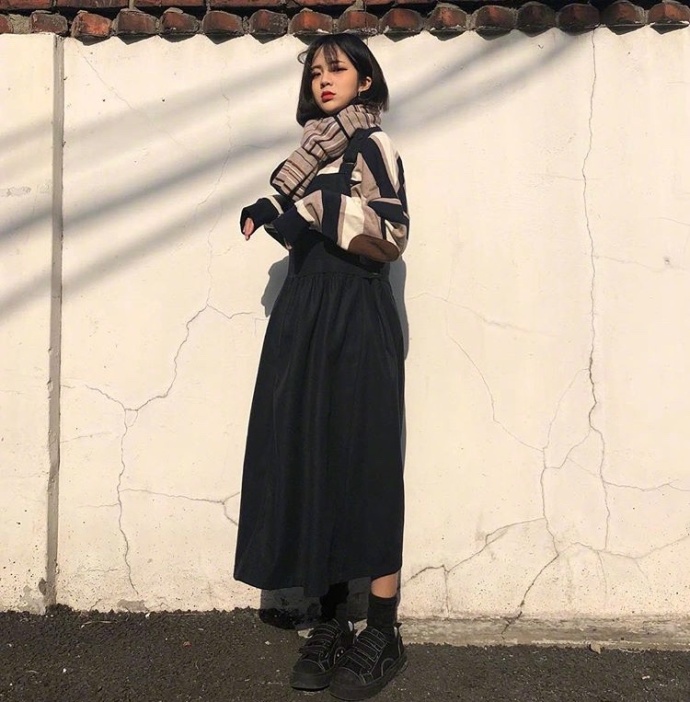 适合帅气酷女孩的日常穿衣搭配参考