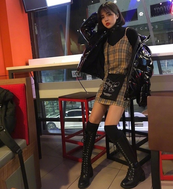 适合帅气酷女孩的日常穿衣搭配参考