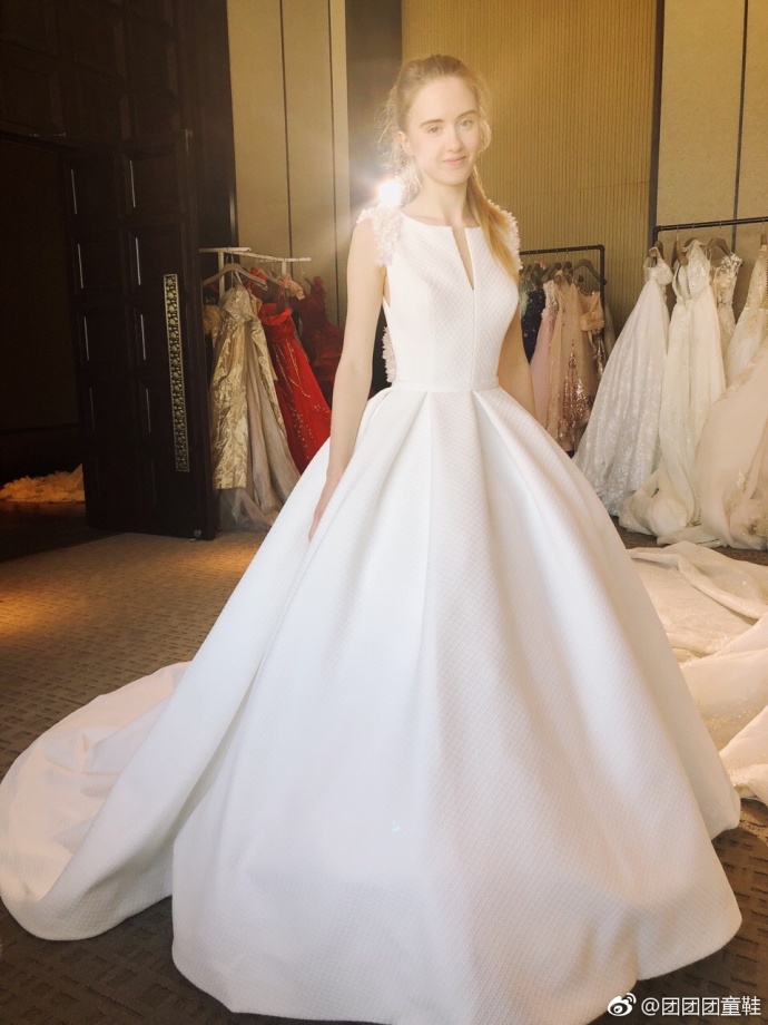Sophia台湾设计师高定私密婚纱礼服展
