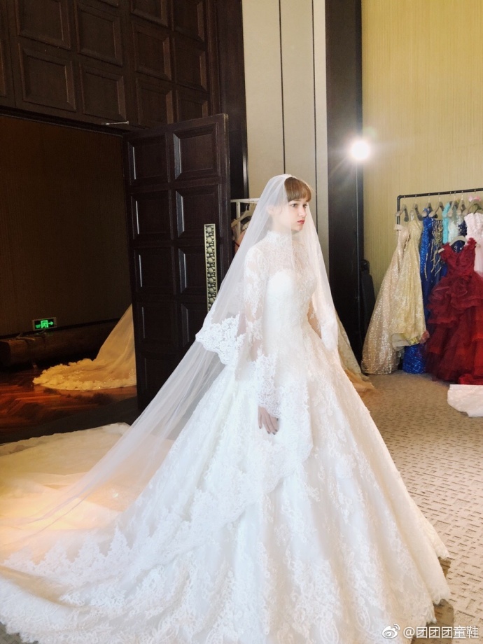 Sophia台湾设计师高定私密婚纱礼服展