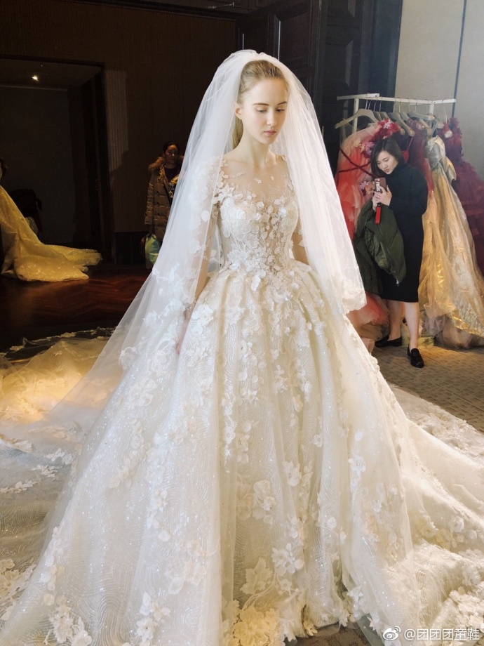 Sophia台湾设计师高定私密婚纱礼服展