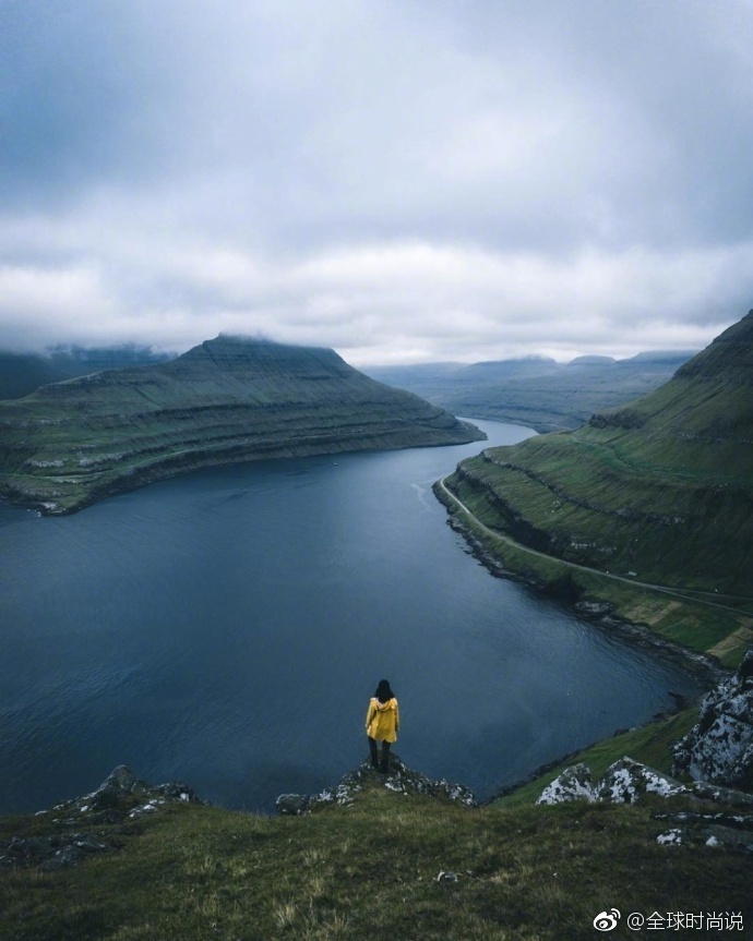 位于英国和冰岛中间的法罗群岛村风景图片