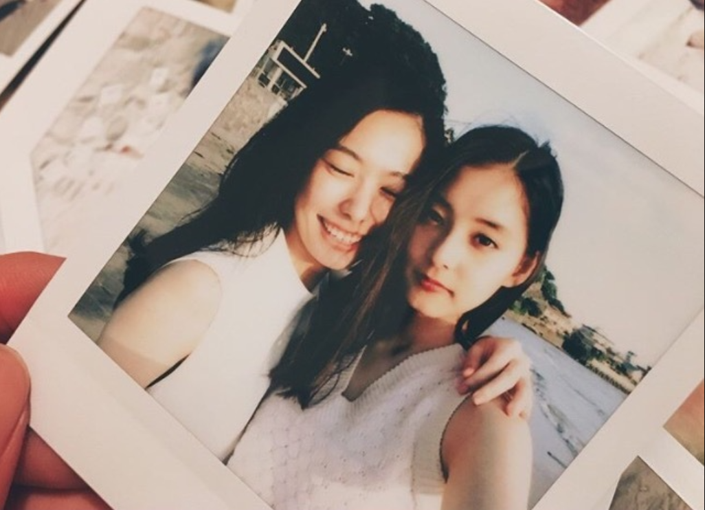 笑起来超漂亮的日本美女明星新木优子图片