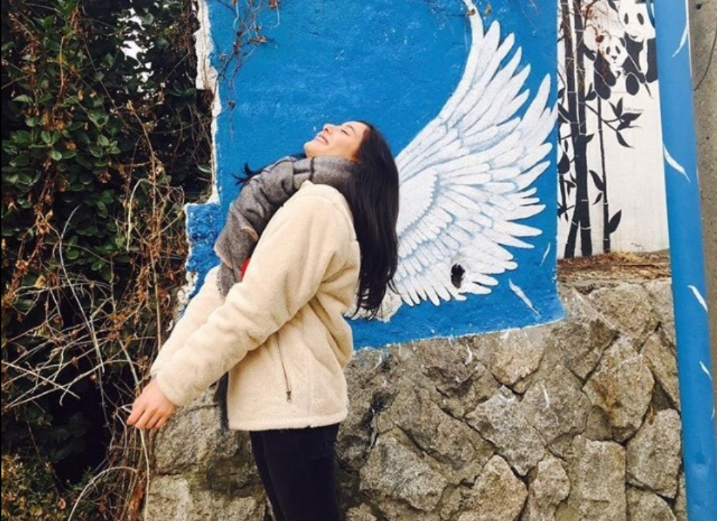 笑起来超漂亮的日本美女明星新木优子图片