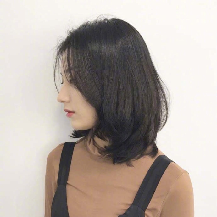 一波短发合集直发卷发都有的短发美女自拍合集