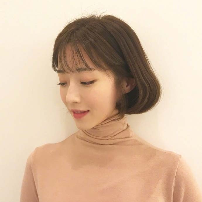 一波短发合集直发卷发都有的短发美女自拍合集