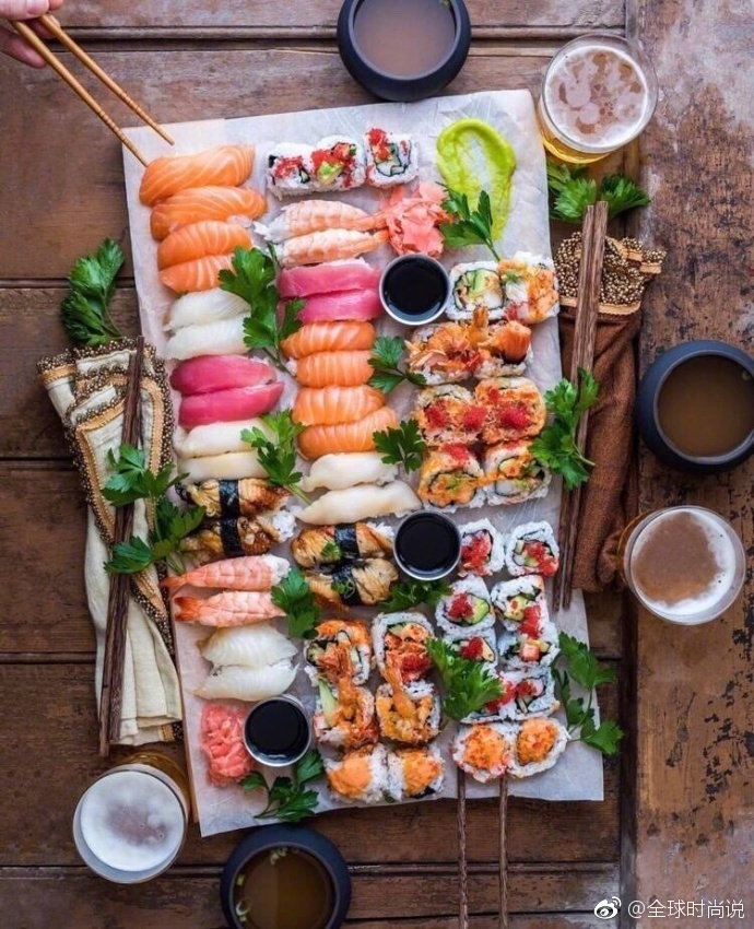日式料理图片_寿司大餐图片
