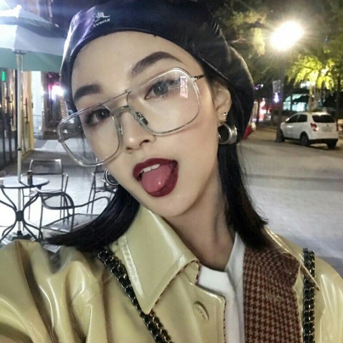 二次元个性美女头像集