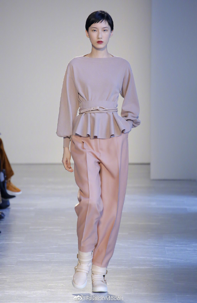 欧美时尚品牌Agnona F/W 2018优雅淡粉系质感图片