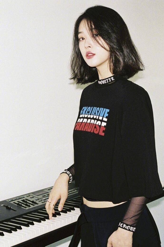 韩国美女明星崔雪莉for Lucky Chouette 2018画报